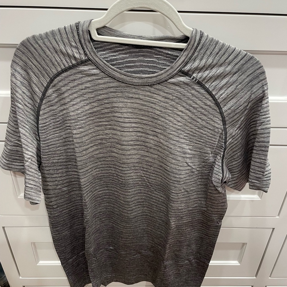 Lululemon Mens Athletic Shirt.
